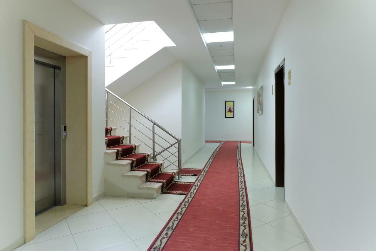 Hotel Gjuta Tirana Exterior foto